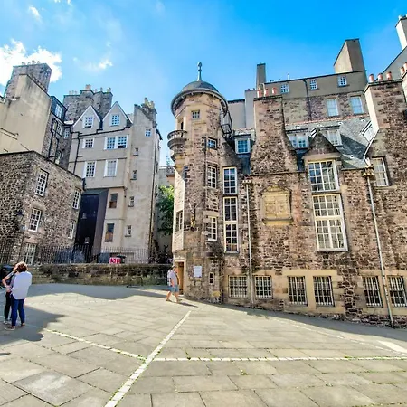 Modern Flat With Fantastic Views Apartment Edinburgh Exterior photo
