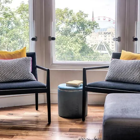 Modern Flat With Fantastic Views Apartment Edinburgh Exterior photo